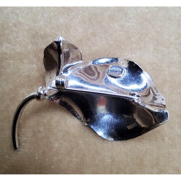 Vintage Rch-King Sterling Silver and Simulated Pearl, Leaf Shaped Brooch - Picture 9 of 10